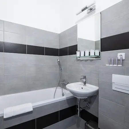 Hotel Metropol Cb