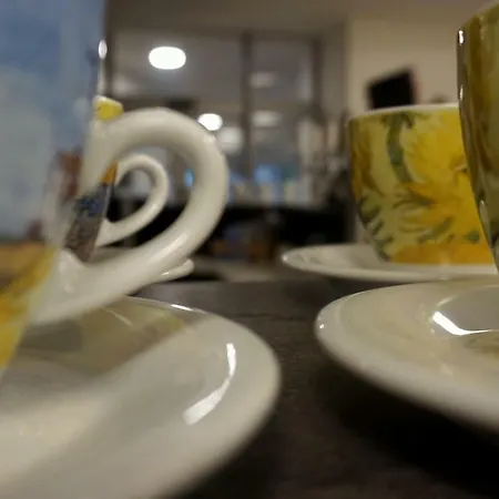 Metropol Cb מלון